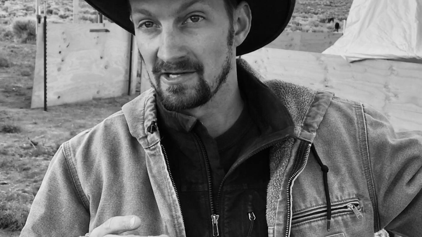 Max Wilbert, l'altro attivista che ha organizzato l'occupazione del Thacker Pass. Secondo lui, questo non è un progetto ecologico, visto il danno ambientale