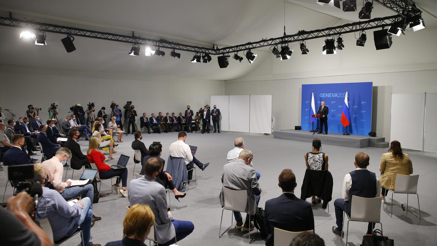 Putin ha tenuto una lunga conferenza stampa