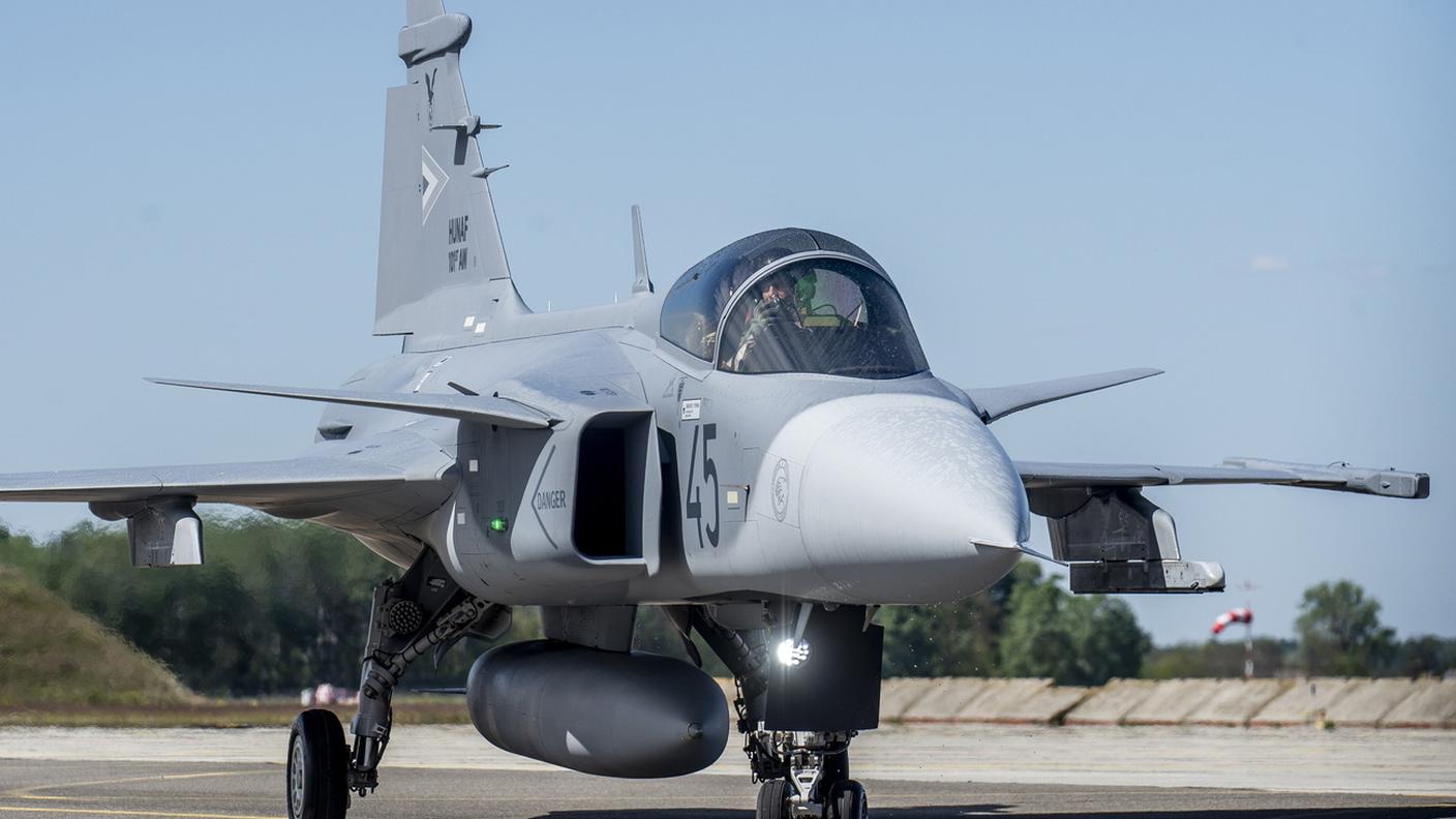 Volodymyr Zelensky è in Svezia per discutere i dettagli per l'acquisto di velivoli Saab Gripen per l'Ucraina