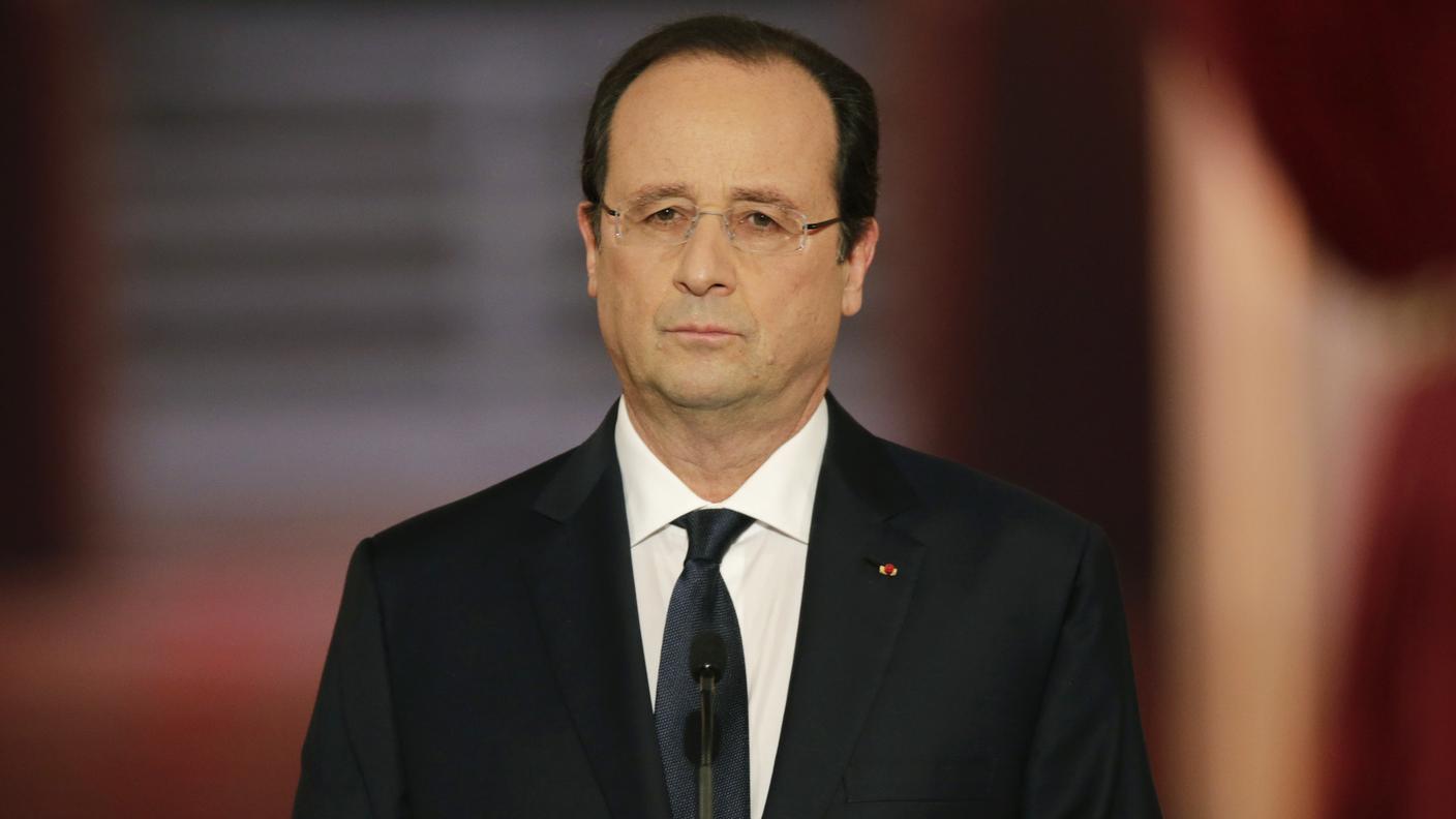L'annuale conferenza stampa è un momento particolarmente delicato per il presidente francese, in affanno sia sul piano politico, sia su quello personale