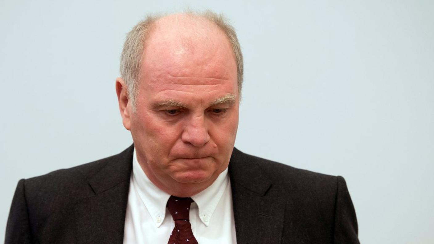 Hoeness in aula