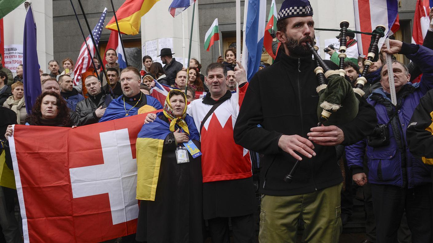 kiev manif contro intervento russo 2 3 14 ky.JPG