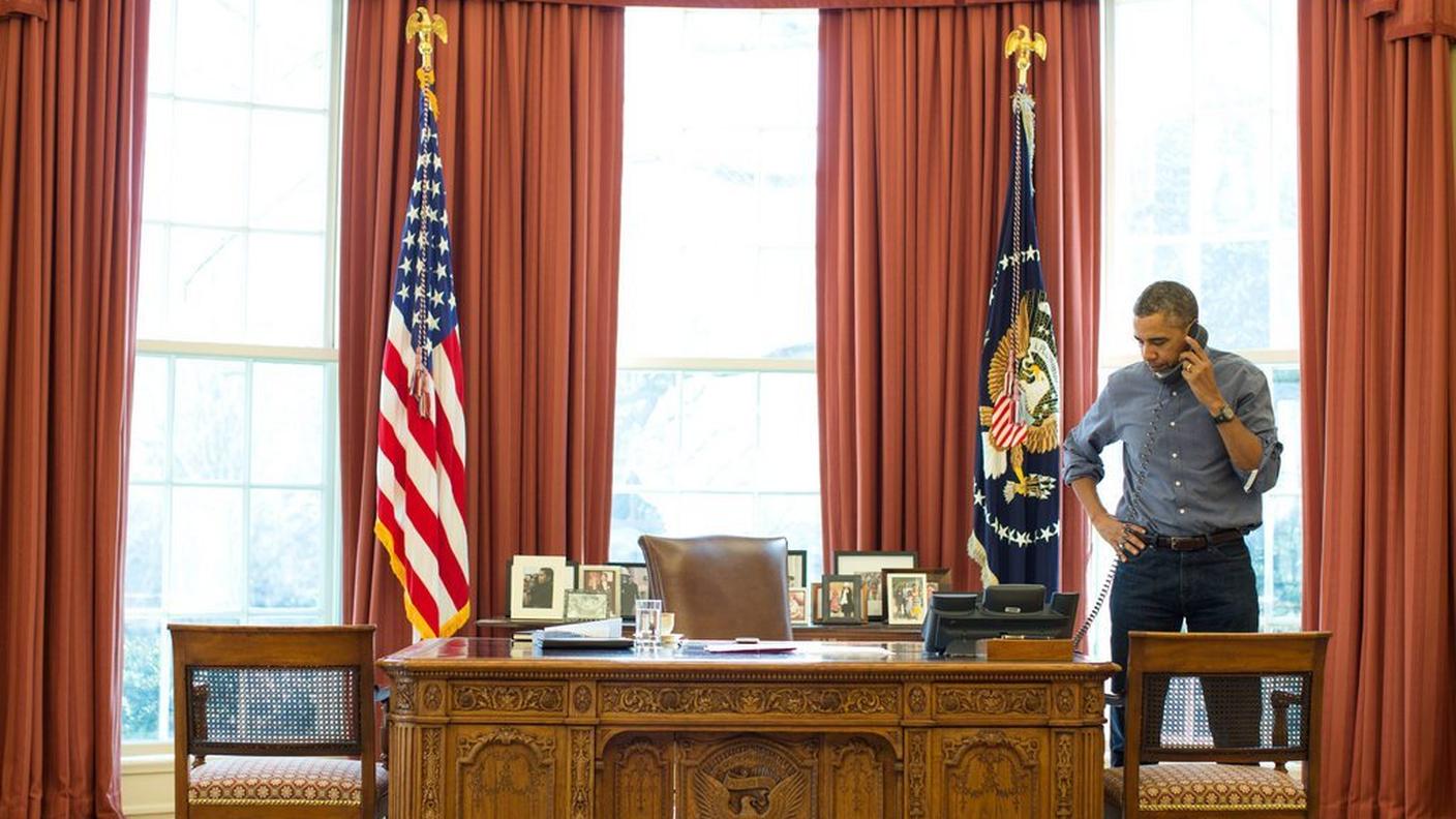 Barack Obama telefona a Vladimir Putin: "Ritirate le forze armate"