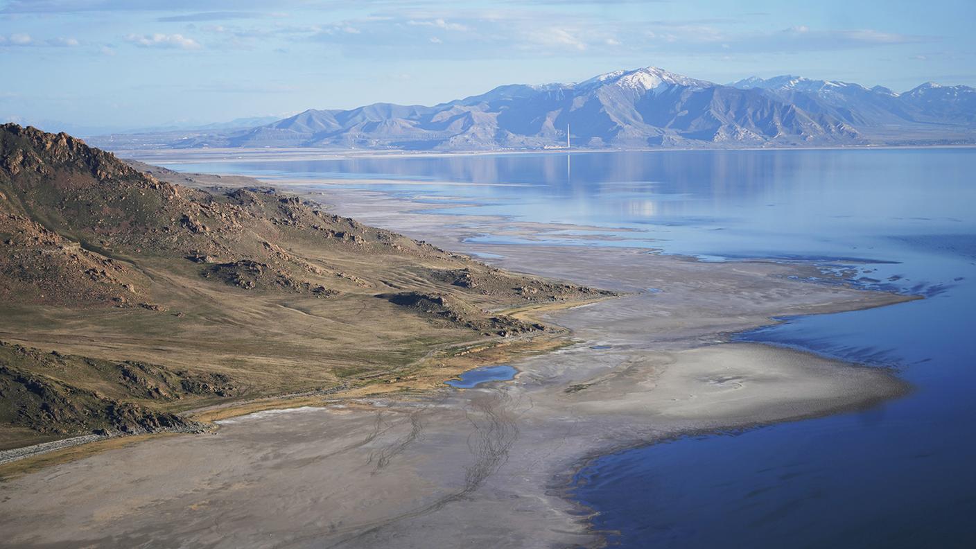 Attualmente l’acqua ricopre solo il 51% del fondo del bacino lacustre