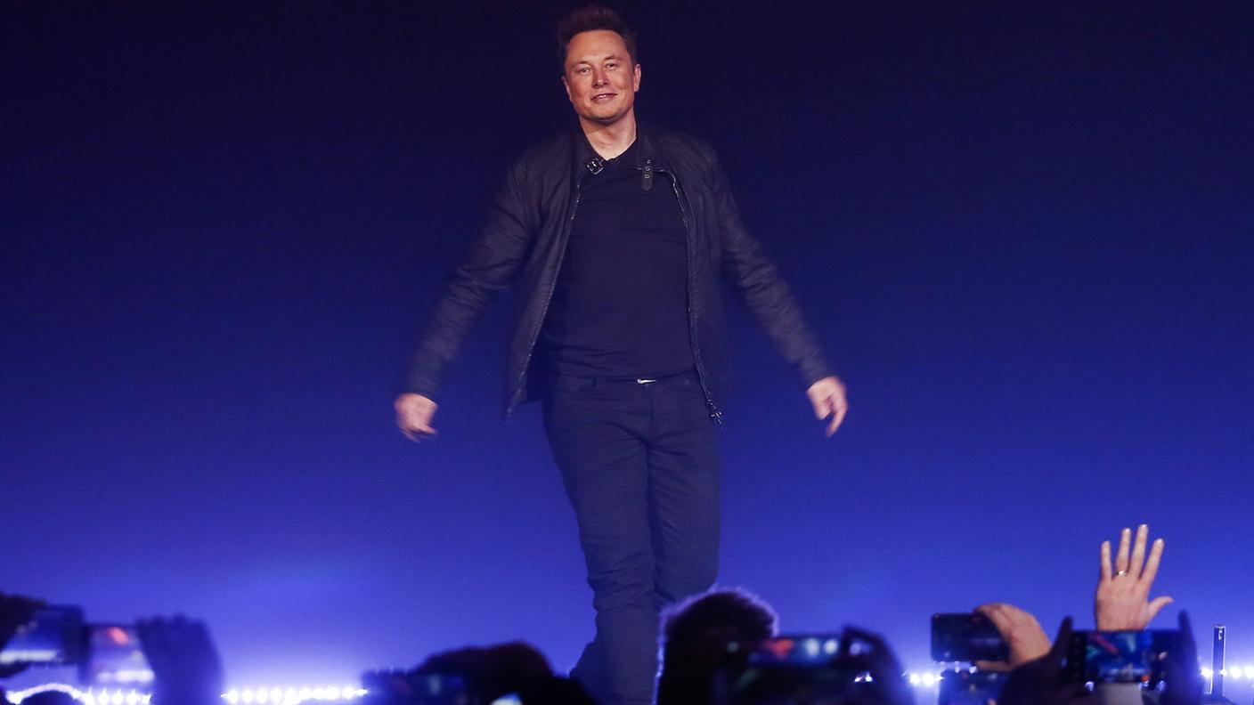 Il fondatore di SpaceX ha così conquistato la copertina che evidenzia la persona o il concetto più significativo dell'anno che sta per terminare
