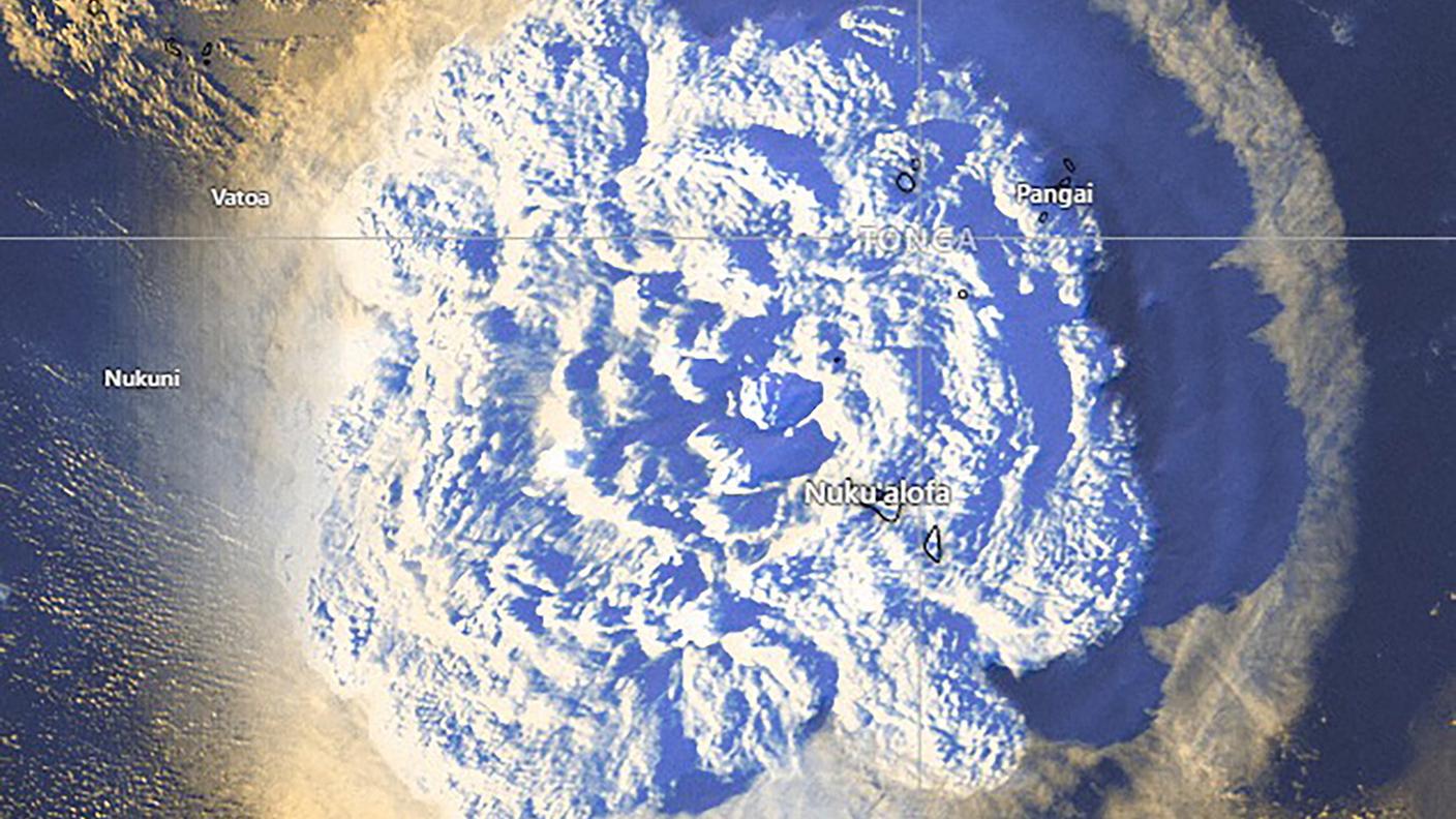 L'eruzione vulcanica vista dal satellite
