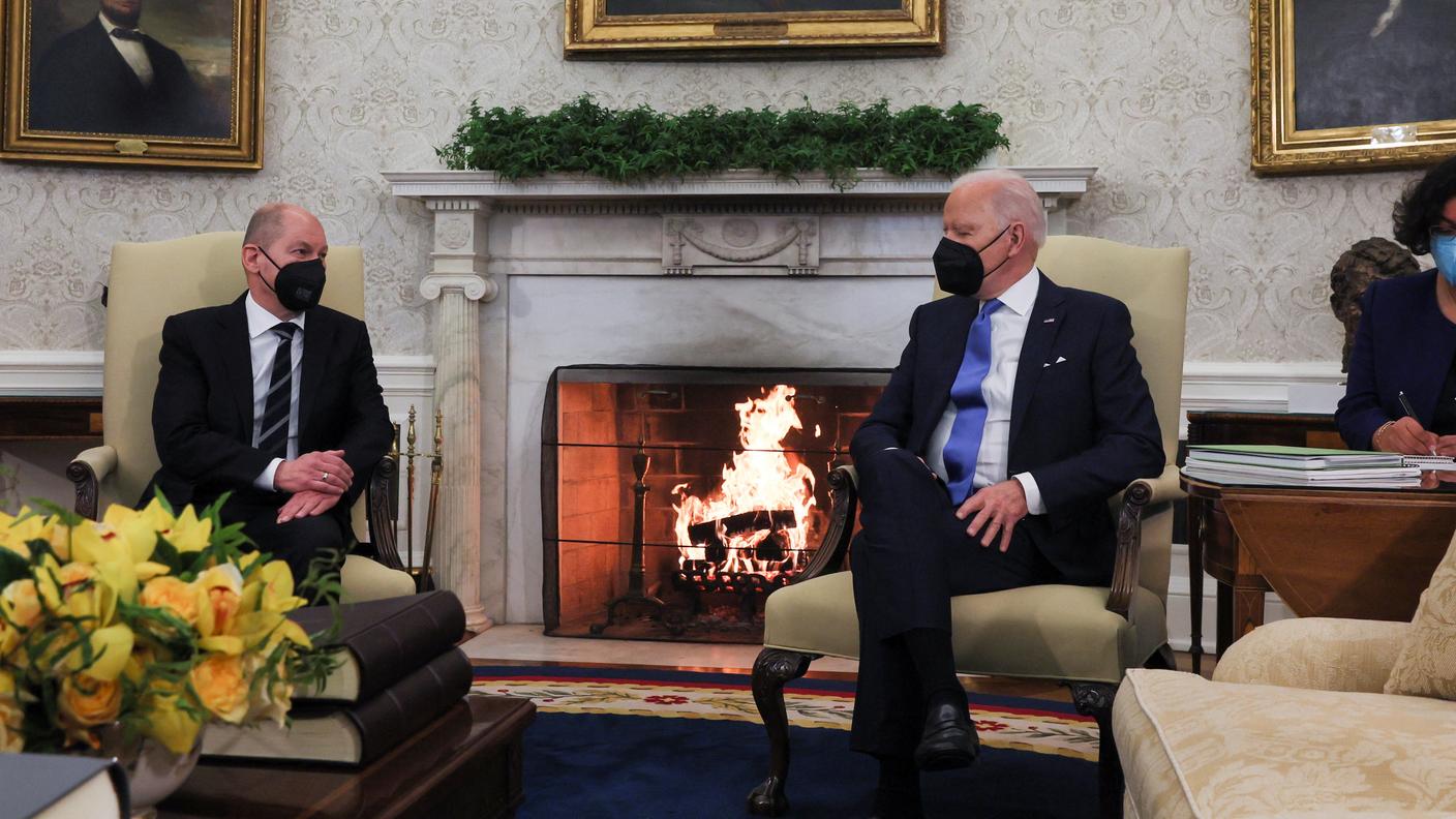 Biden durante i suoi colloqui di oggi alla Casa Bianca con il cancelliere tedesco Olaf Scholz