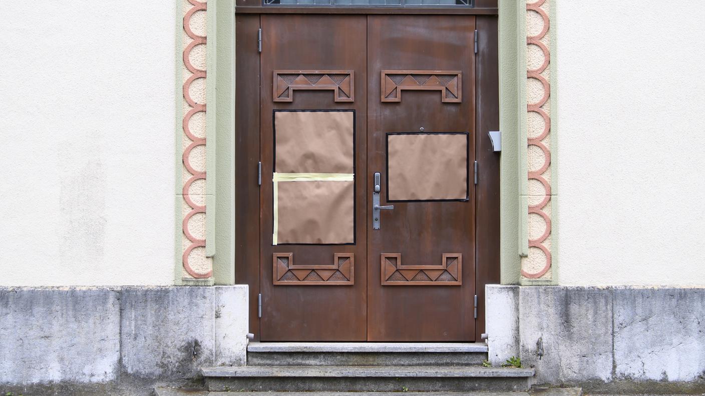 La sinagoga di Bienne, dove in febbraio era apparse scritte antisemite