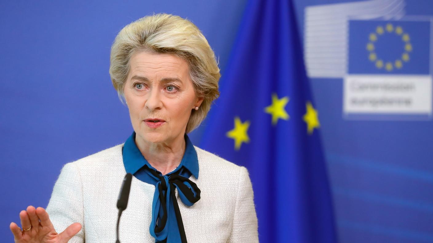 La presidente della Commissione UE, Ursula von der Leyen, durante la presentazione del piano
