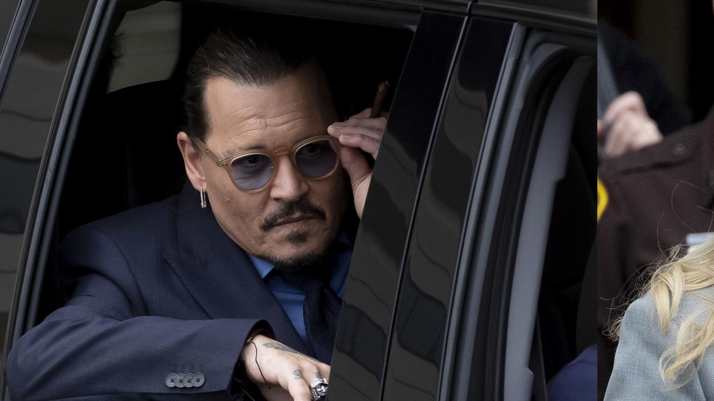 Johnny Depp e Amberd Heard nei giorni scorsi fuori dal tribunale