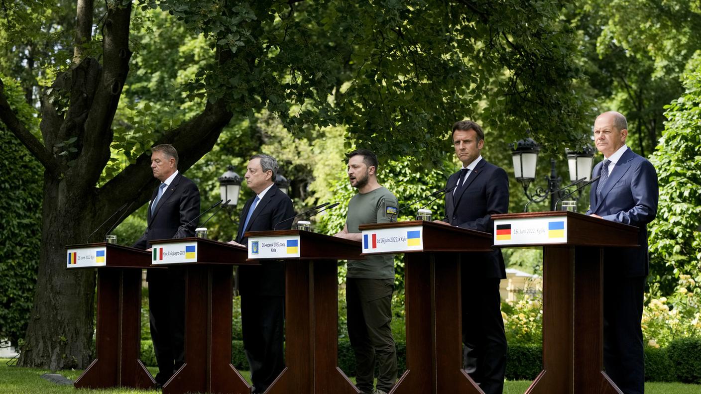 In cinque per una conferenza stampa
