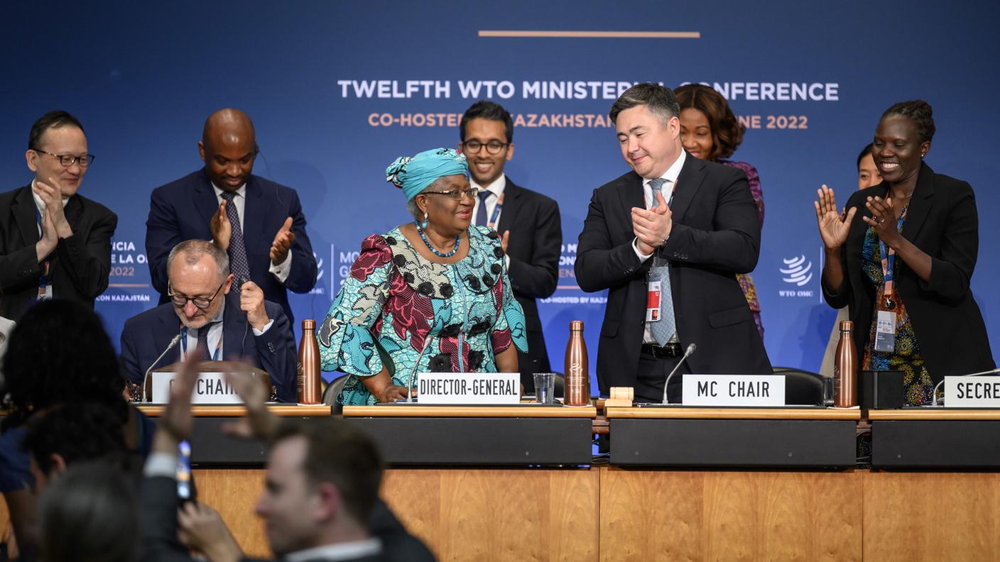 La direttrice generale dell'OMC Ngozi Okonjo-Iweala al termine del vertice