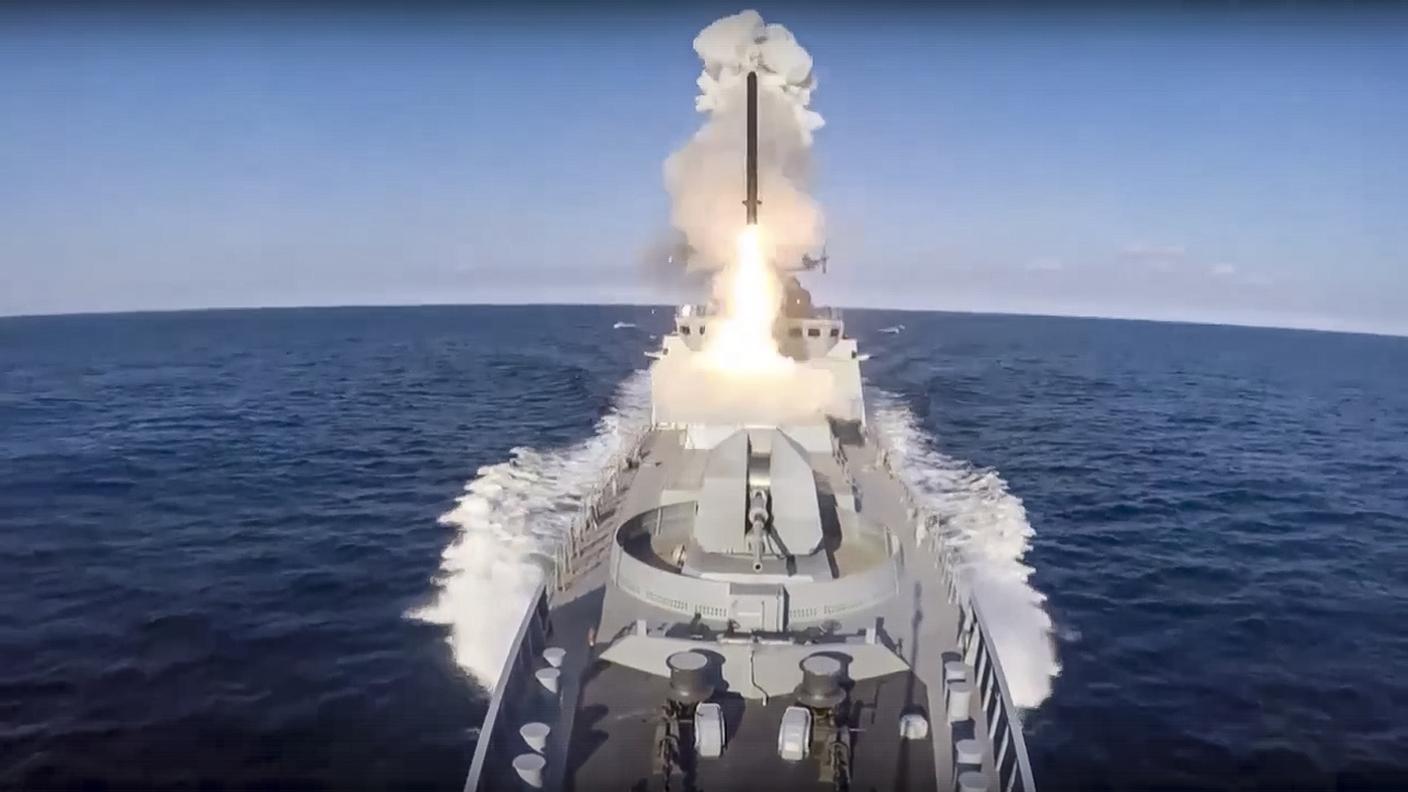 Missile lanciato dal Mar Nero verso l'Ucraina