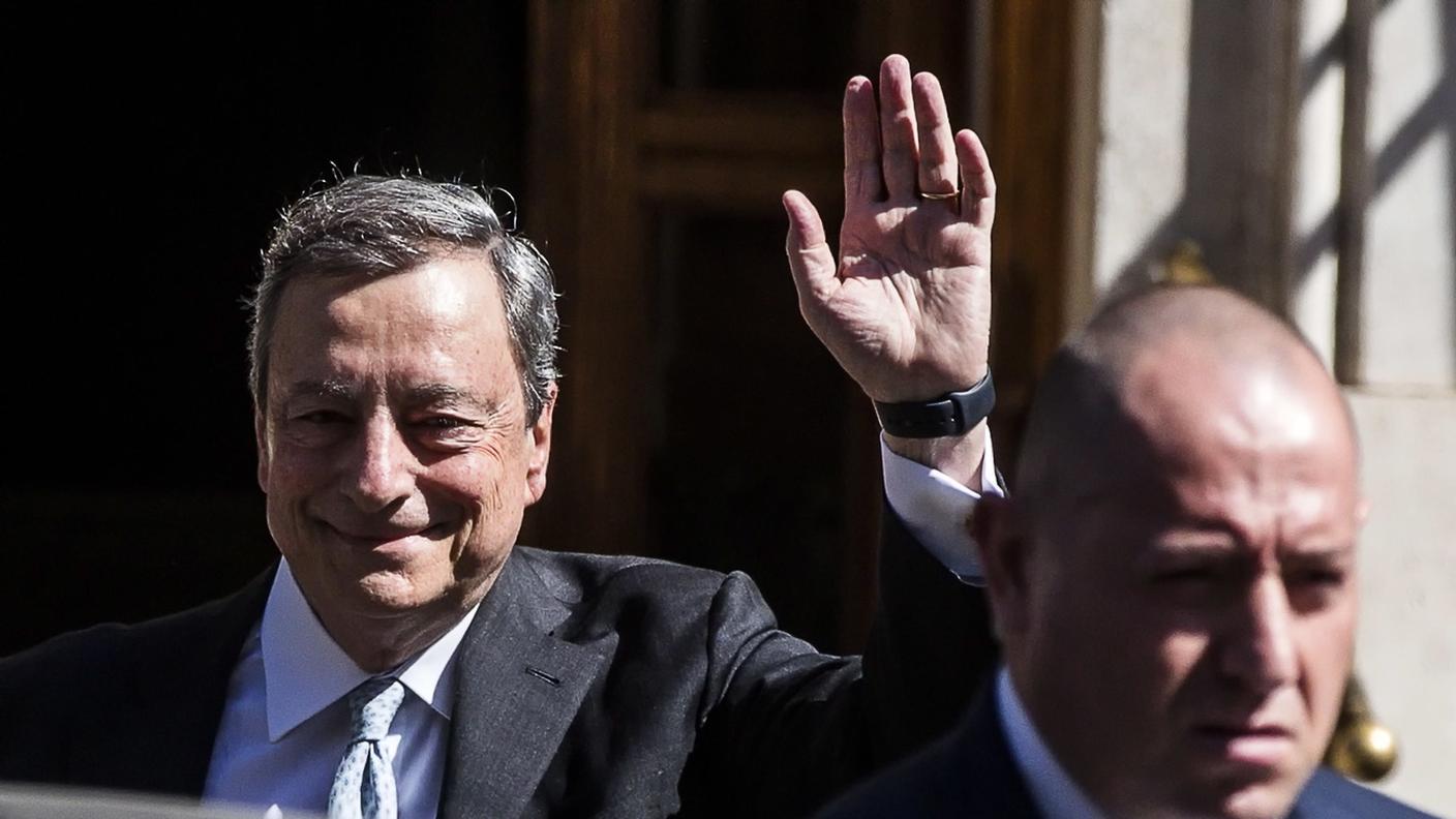 Il premier italiano Mauro Draghi rimarrà ancora a capo del governo