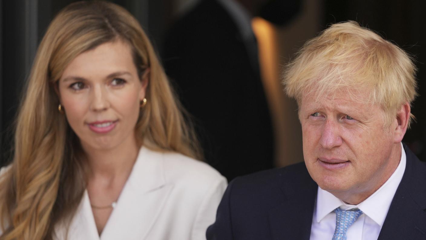 Johnson e la moglie Carrie vogliono la festa di nozze nella residenza dei premier britannici