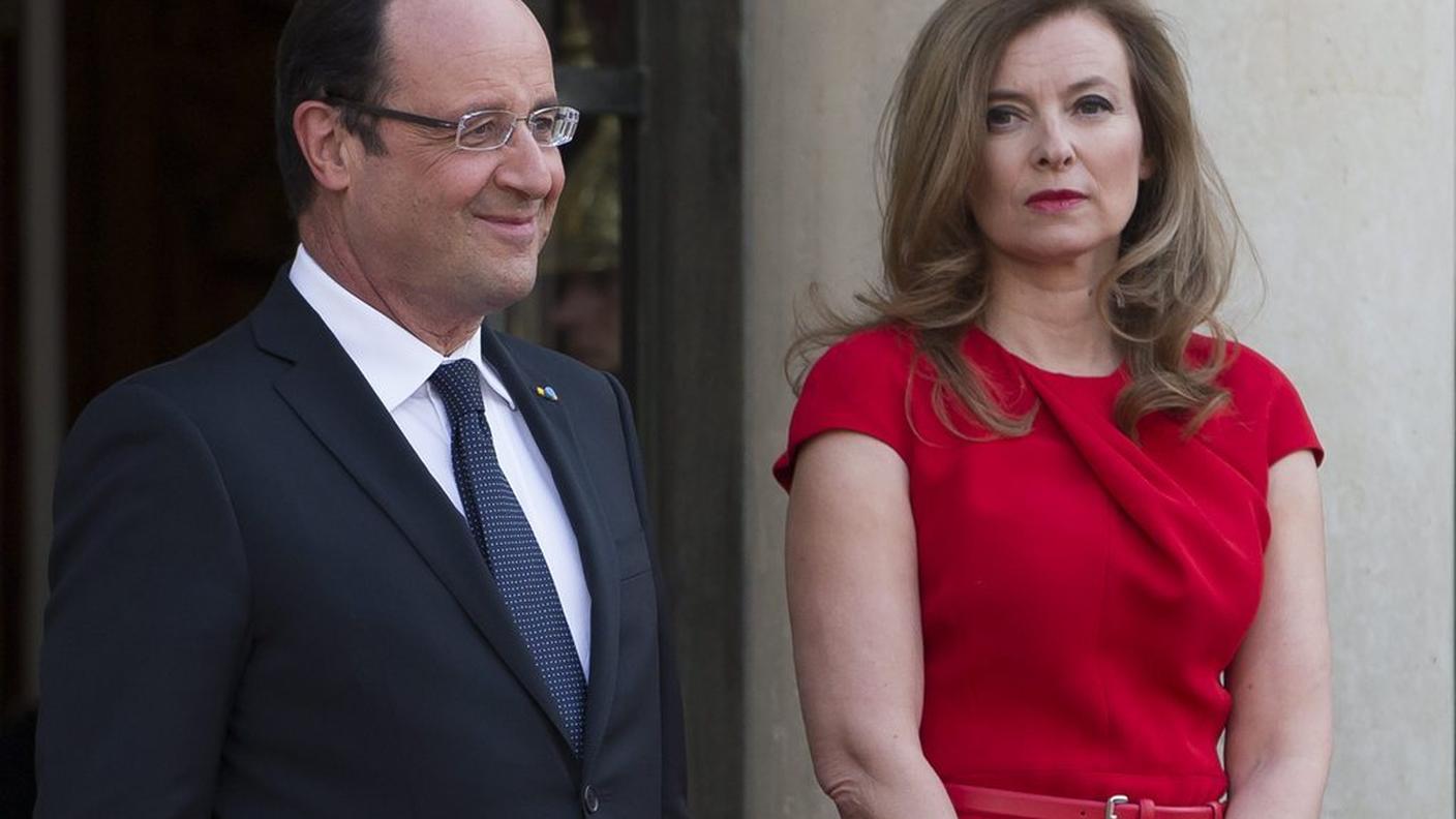 Valérie Trierweiler e François Hollande ai tempi della passione