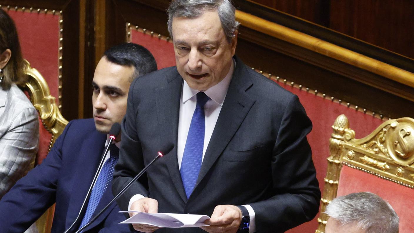 Mario Draghi durante le sue comunicazioni al Senato