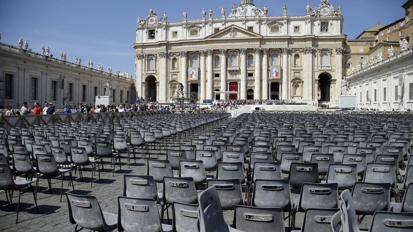 Le sedie per gli ospiti