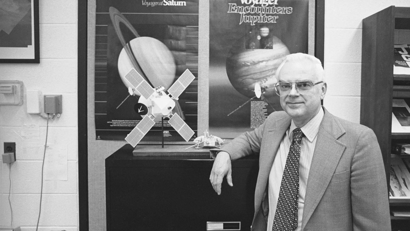 Frank Drake in una foto del 1983