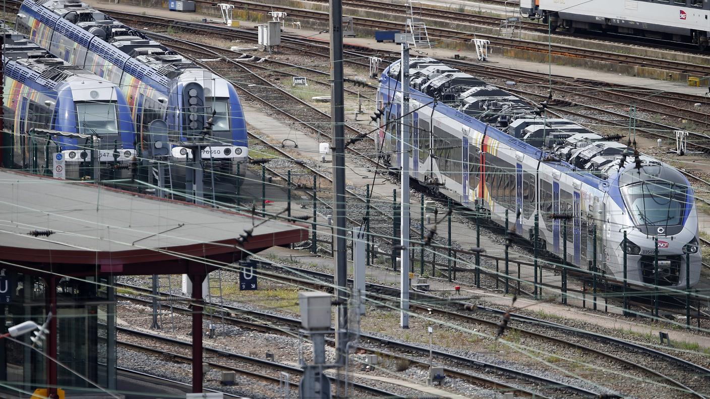 Questi nuovi vagoni non possono accedere in diverse stazioni