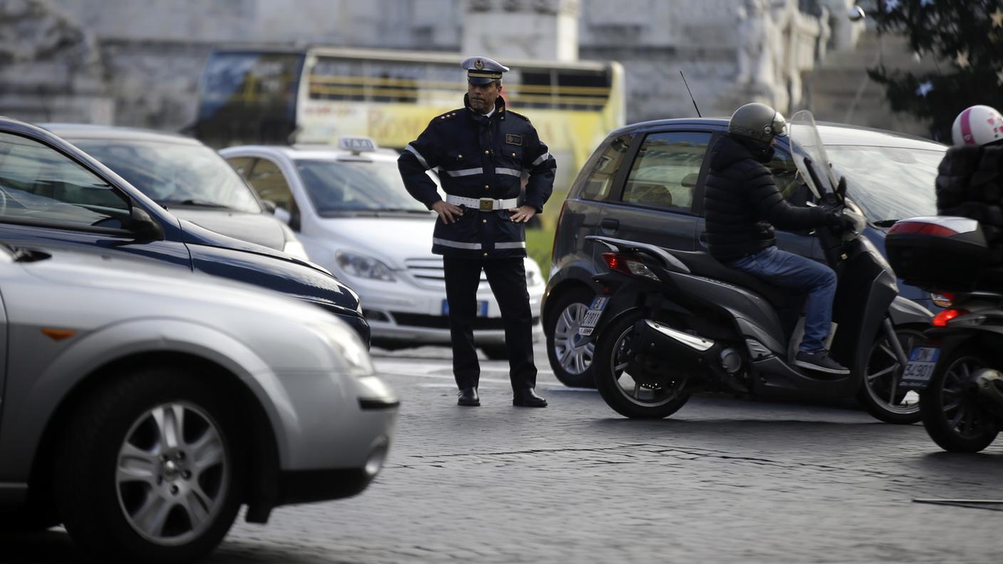 Dal 2035 non saranno più venduti veicoli nuovi con motori termici nell'UE