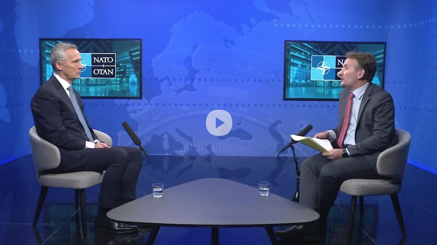 Jens Stoltenberg intervistato dal corrispondente RSI Tomas Miglierina