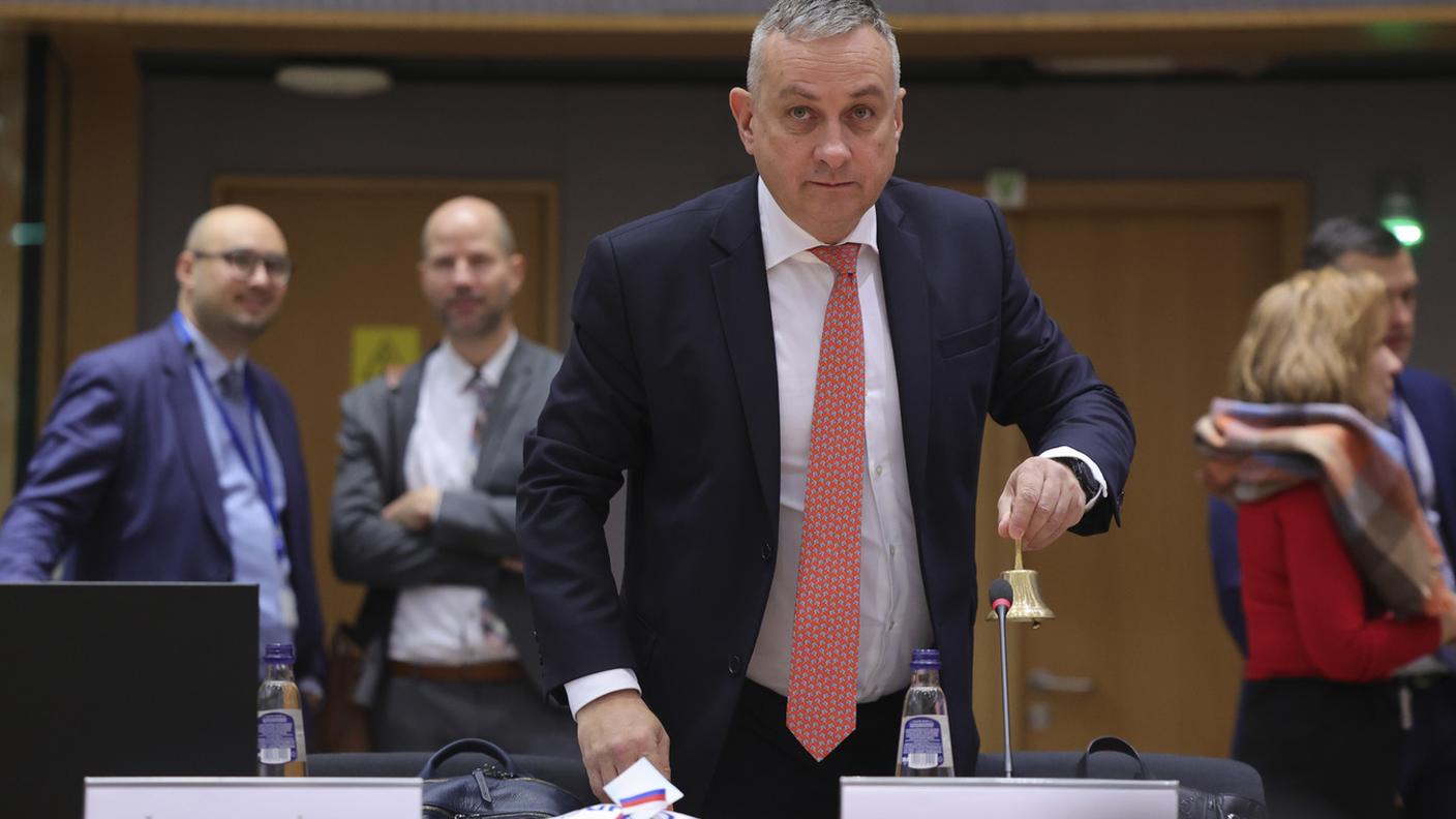 Il ministro dell'energia ceco Jozef Sikela. Il suo Paese ha la presidenza di turno dell'UE