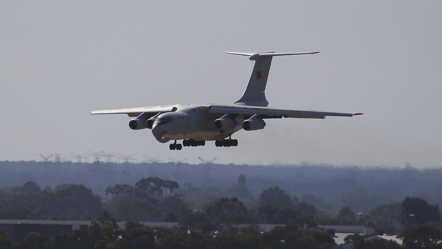 Un aereo cargo Ilyushin IL-76 simile a quello abbattuto a Lugansk