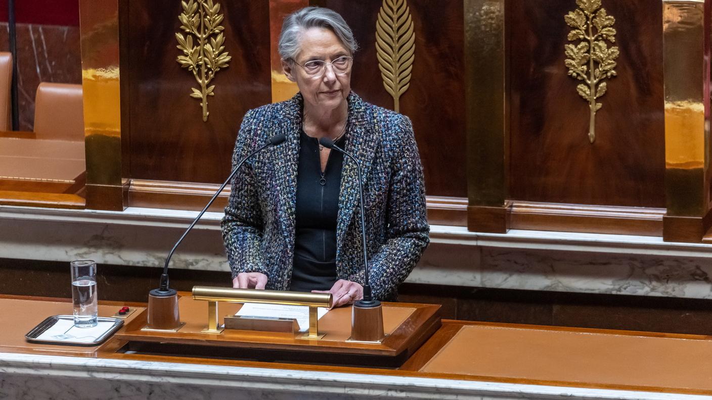 La premier Elisabeth Borne giovedì in Parlamento