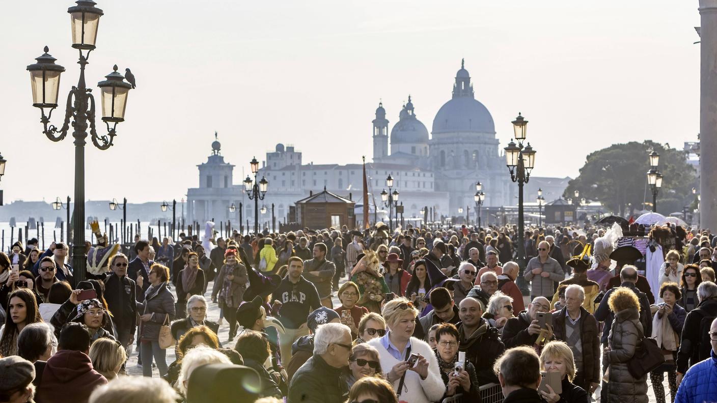 Turismo di massa a Venezia