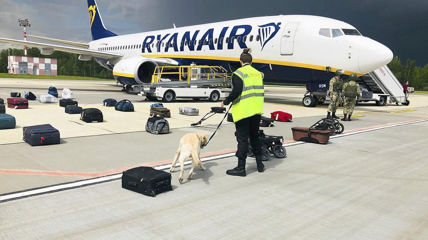 Il velivolo dirottato sull'aeroporto di Minsk