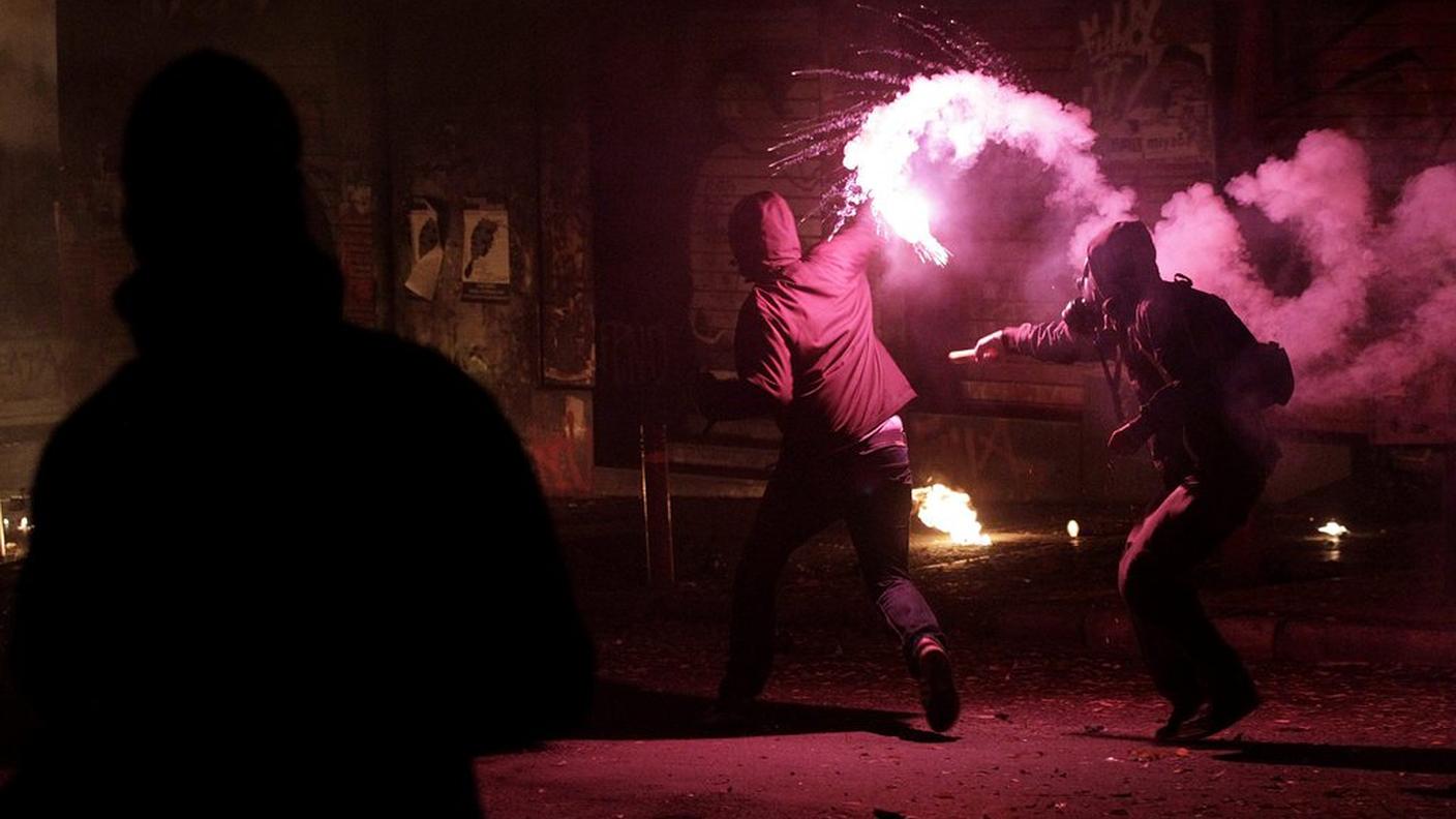 Il lancio di molotov