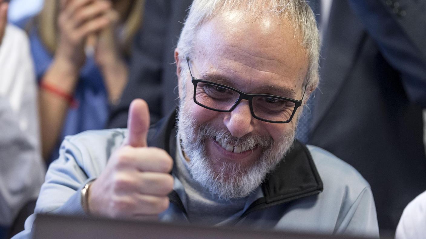 Il medico guarito, durante la conferenza stampa indetta a Roma