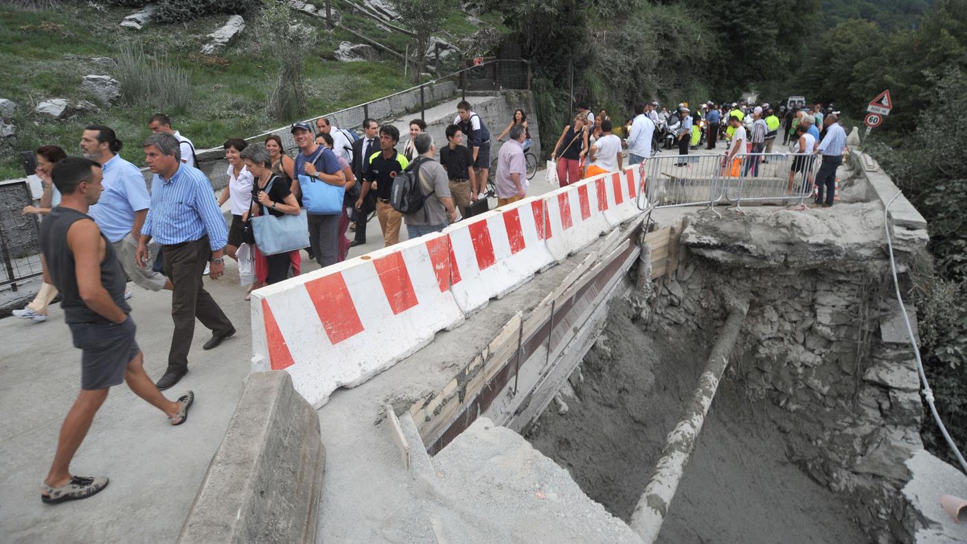 La strada statale 34 nel luglio 2009