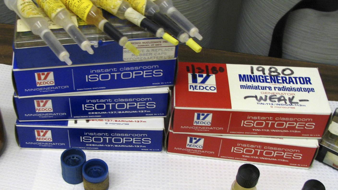 In una bomba sporca, materiale radioattivo viene aggiunto all'esplosivo.