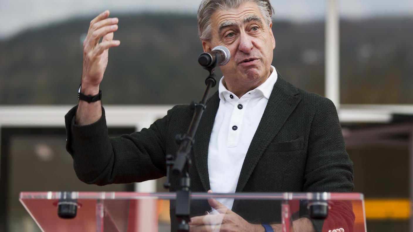 Nick Hayek: "Il mondo non si ferma"