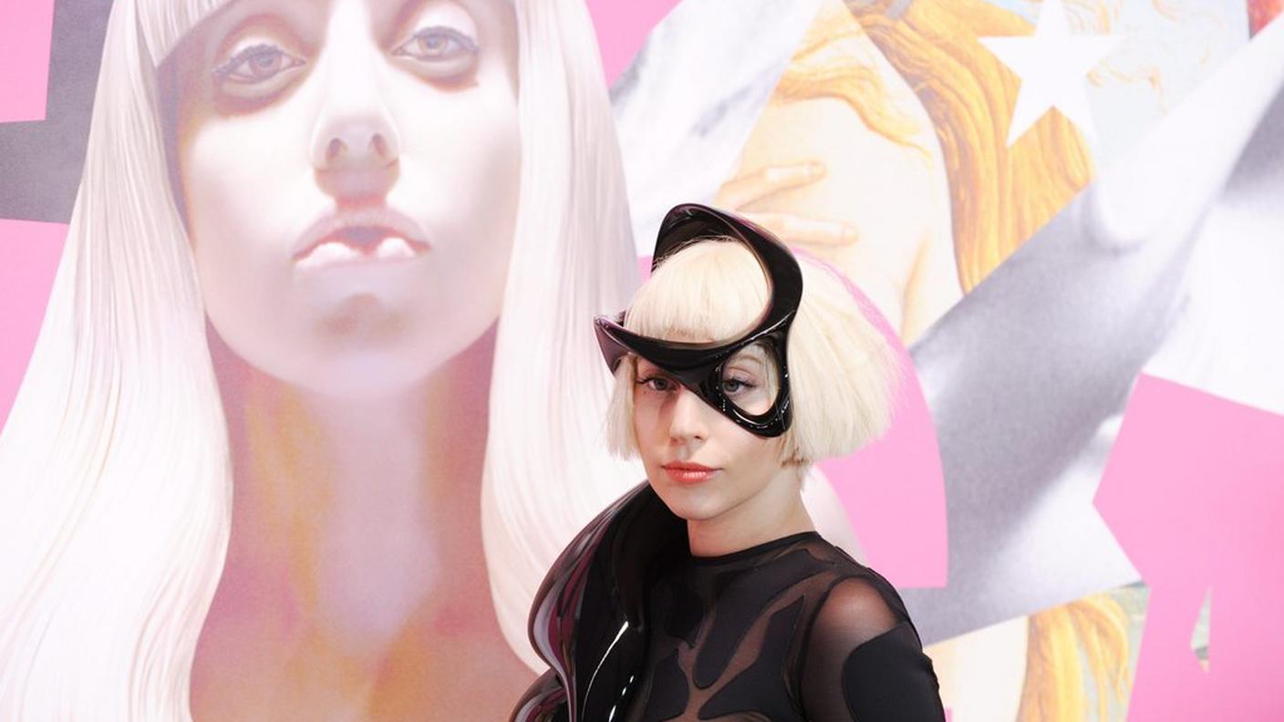 lady gaga 15.11.13 ky.JPG