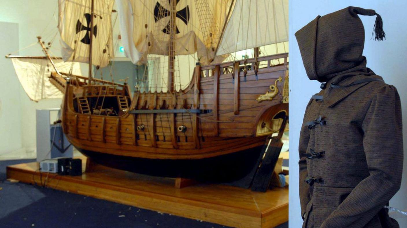 Un modellino in scala della Santa Maria esposto a Genova 