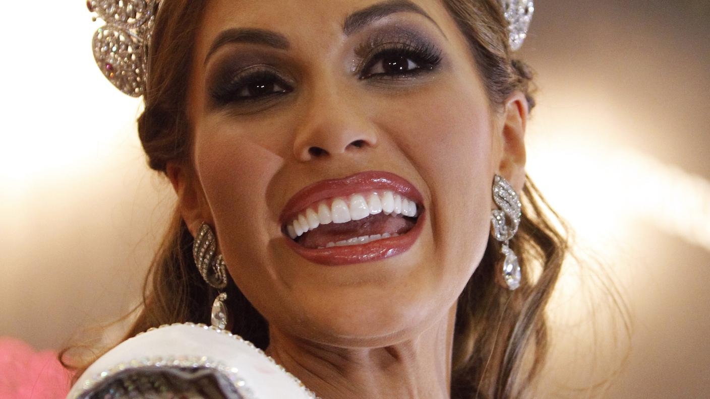 La Miss Universo in carica ha anche il passaporto svizzero