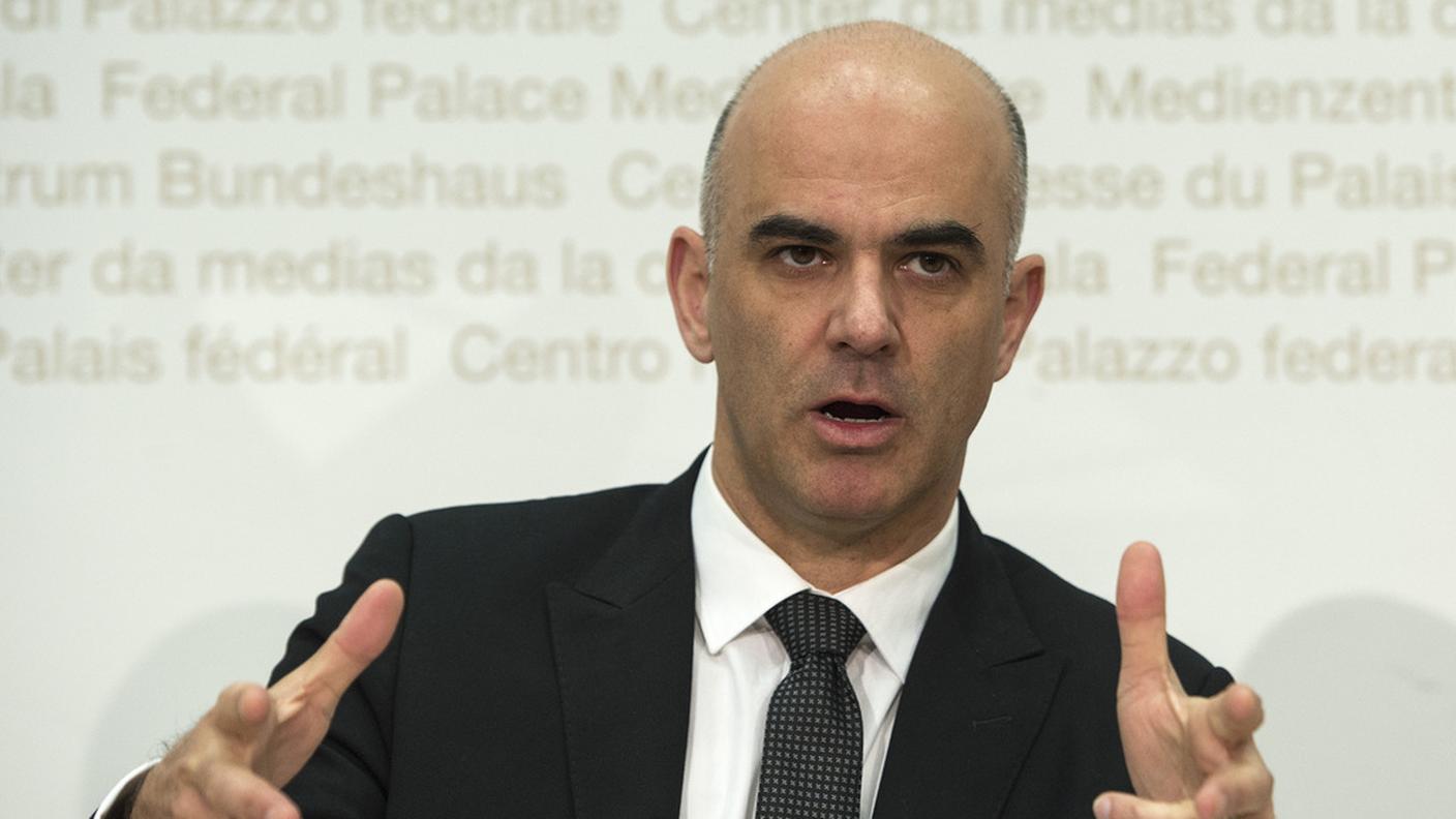 Durante la conferenza stampa di lunedì