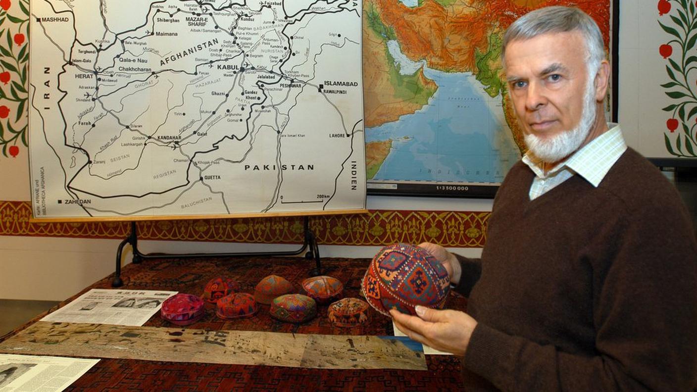 In quest'immagine d'archivio Paul Bucherer