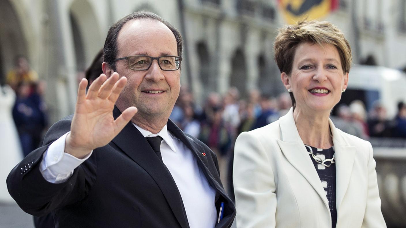 I recenti problemi in ambito fiscale sarebbero "alle spalle", per Hollande e Sommaruga
