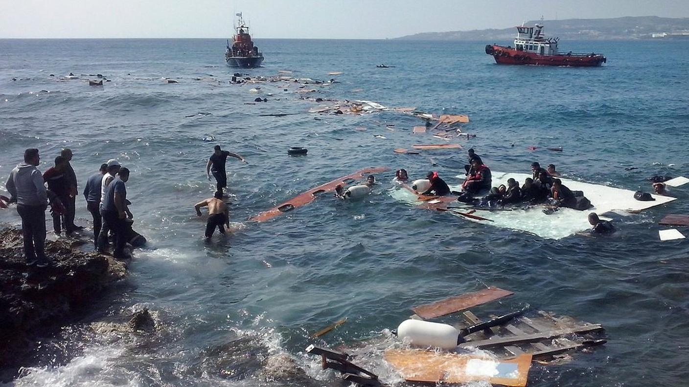 Di fronte a tali tragedie, non ci si può limitare al ruolo di spettatori
