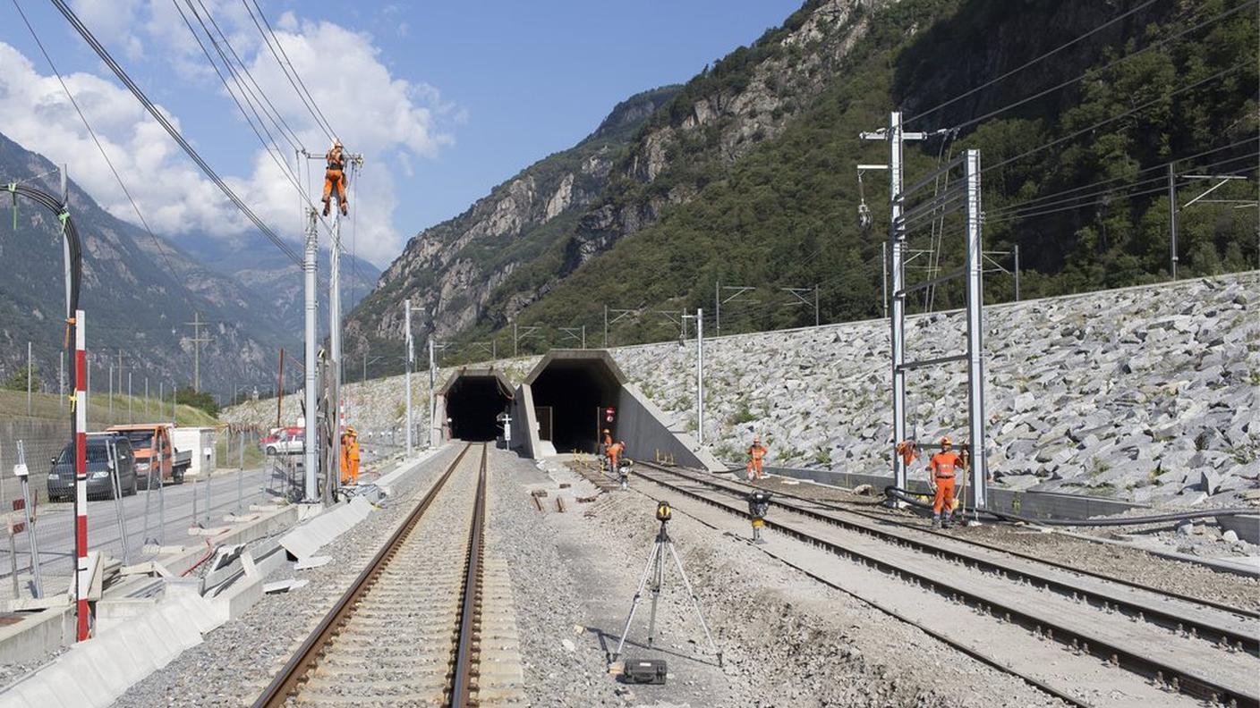 Il portale sud a Bodio