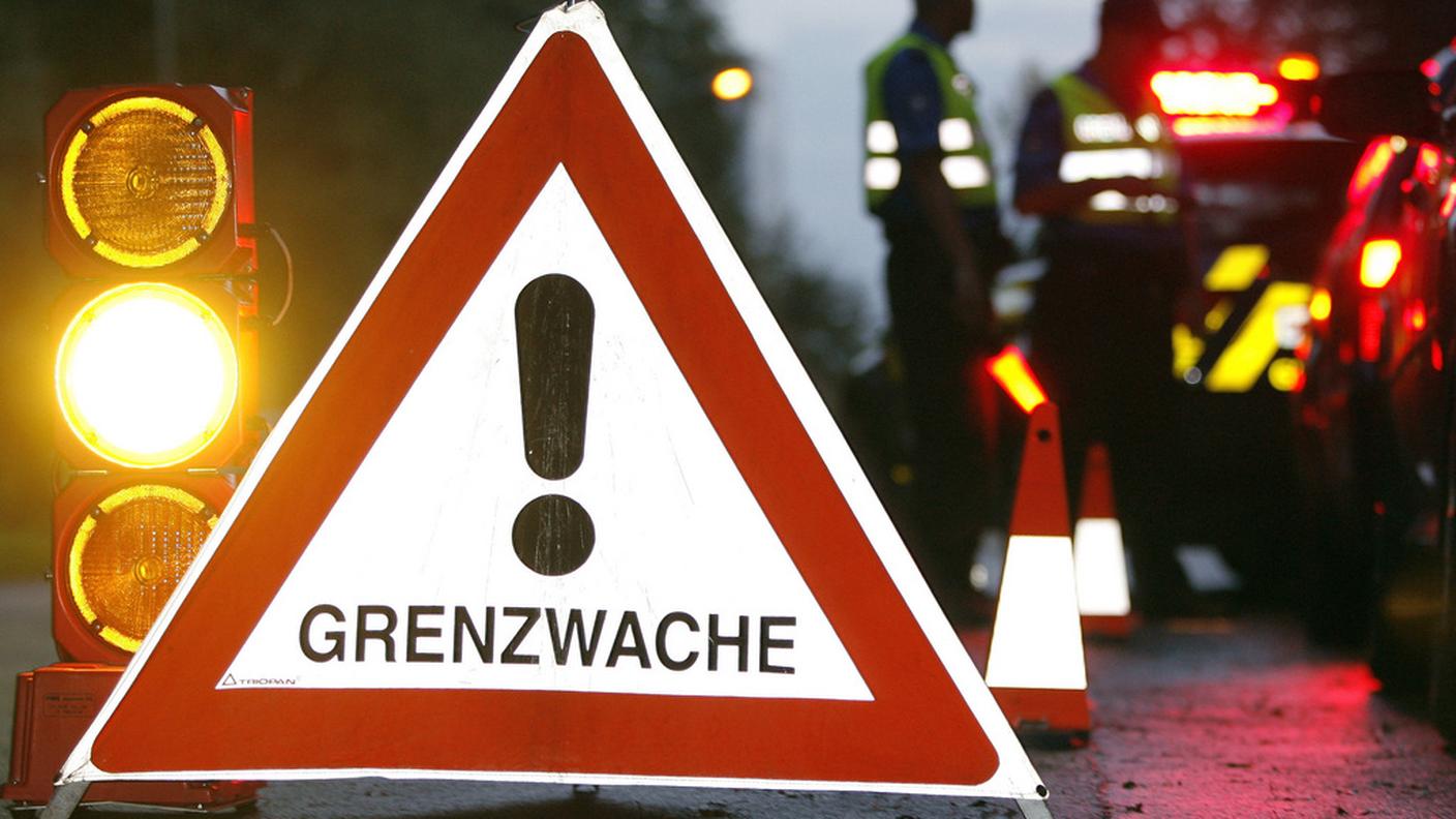 Controlli alla dogana di Diepoldsau (SG)