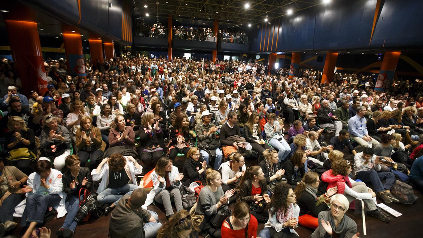 L'assemblea di mercoledì ha votato come quella di martedì, in immagine: lo sciopero continua