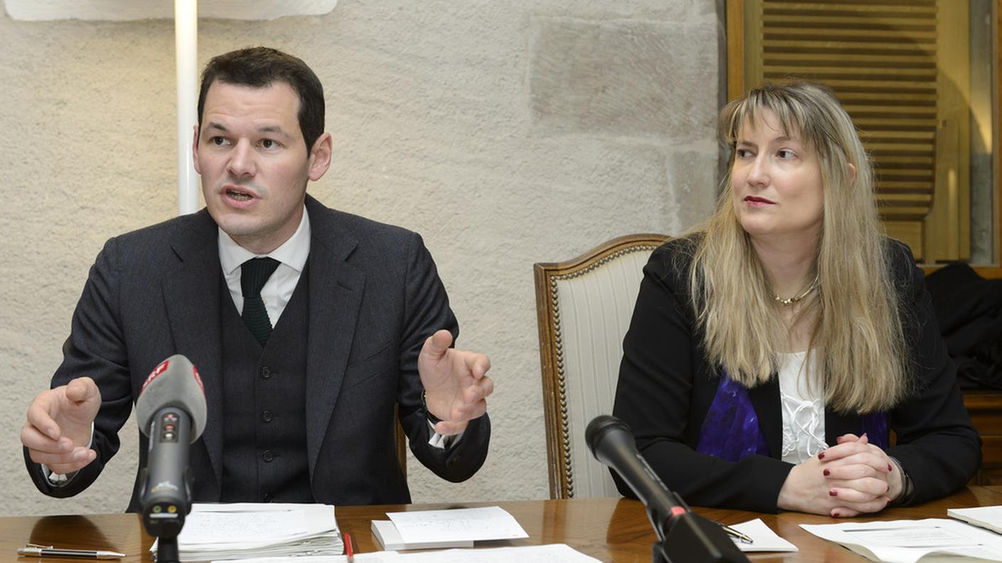 Pierre Maudet con Monica Bonfanti, capo della polizia cantonale
