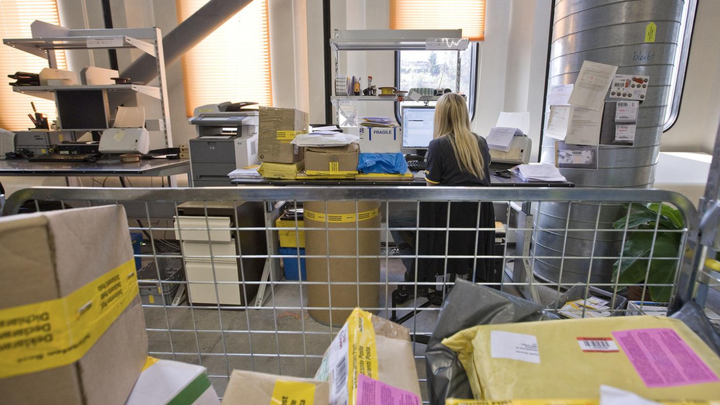 Un ufficio smistamento di Swiss Post international
