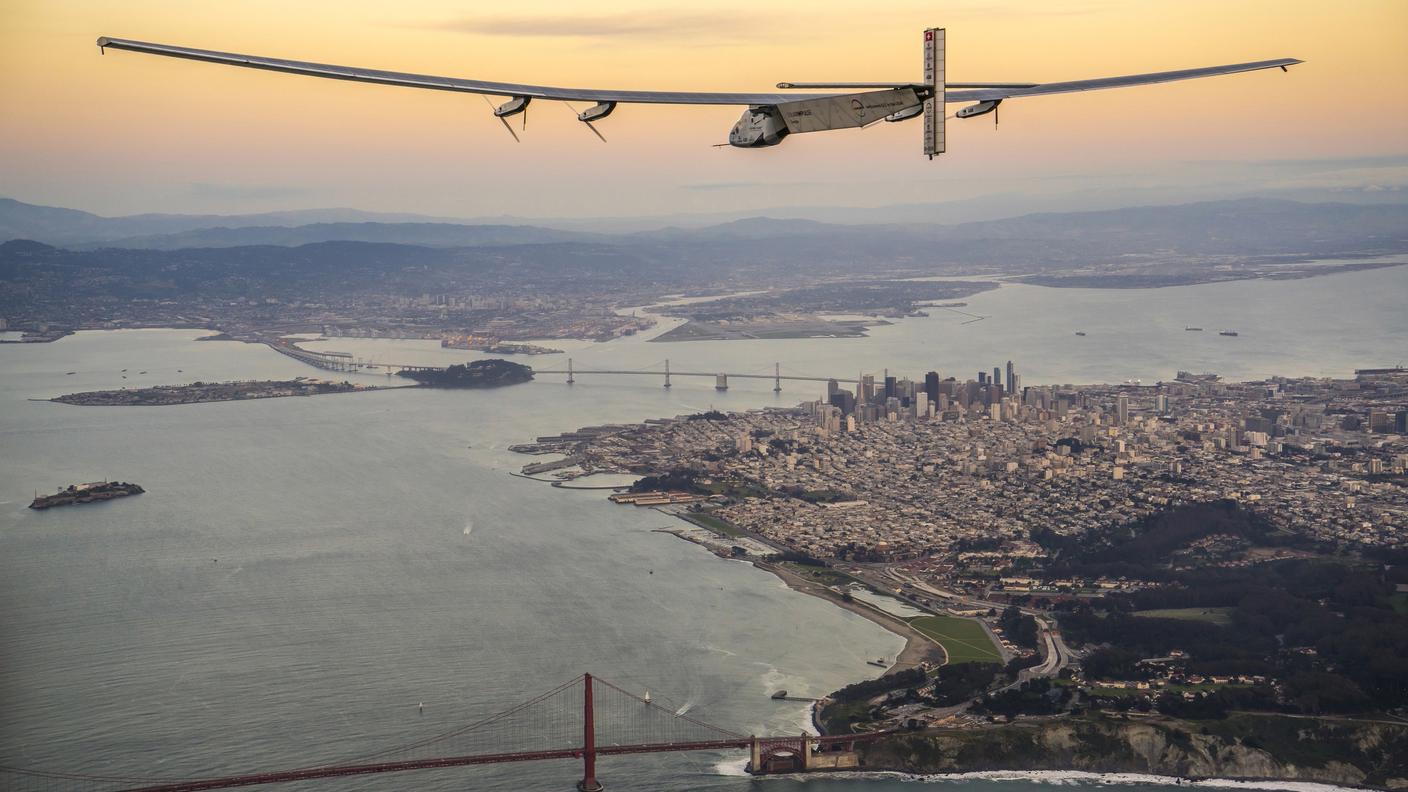 L'aereo di Piccard e Borschberg il 24 aprile a San Francisco