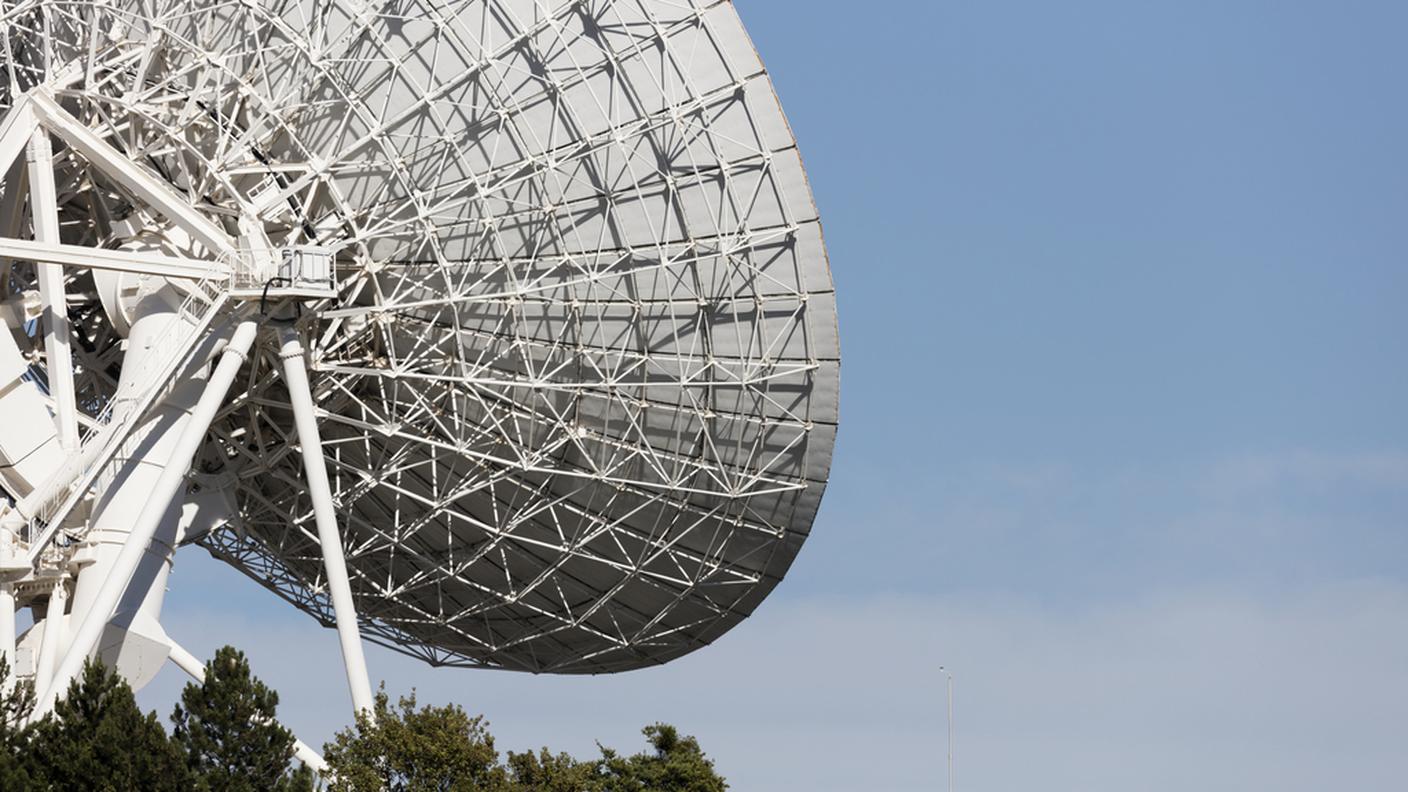 La nuova normativa estende alle comunicazioni e alle reti informatiche le facoltà d'intervento del SIC